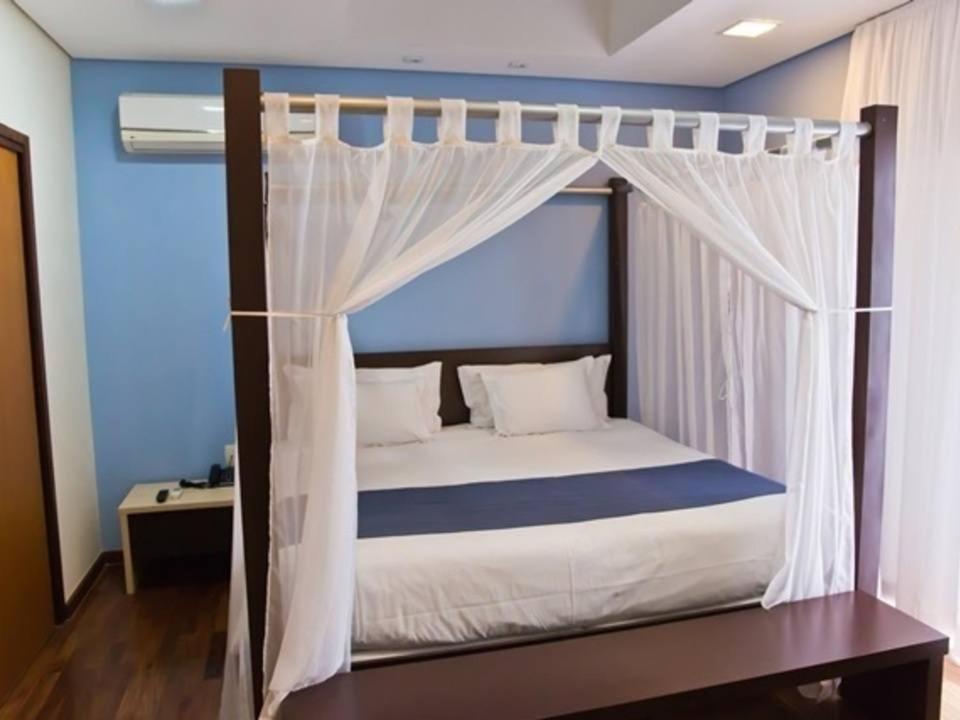 Ramada By Wyndham Furnaspark Formiga Exterior foto