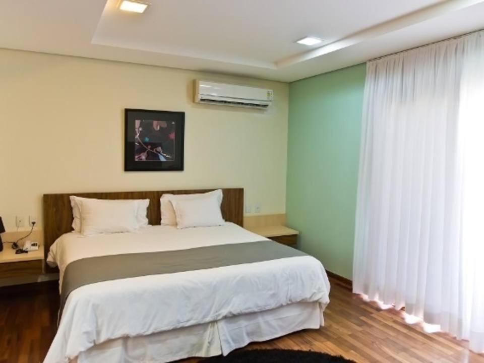 Ramada By Wyndham Furnaspark Formiga Exterior foto